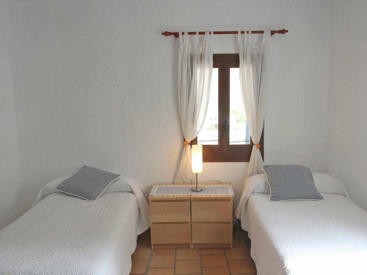 ל'אמפולה Villa Mariona By Interhome מראה חיצוני תמונה